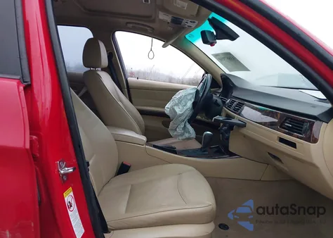 2006 BMW 325I z USA, uszkodzony, nr VIN WBAVB13536PT11965